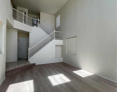 11049 Zarod Road - Photo Thumbnail 3