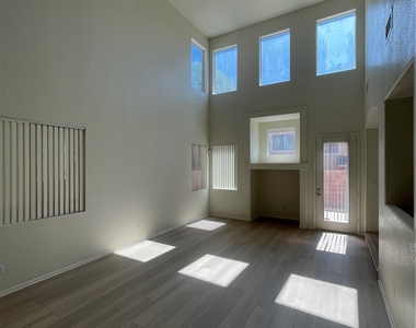 11049 Zarod Road - Photo Thumbnail 2