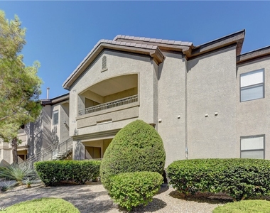 8250 N Grand Canyon Drive - Photo Thumbnail 1