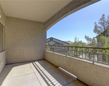 8250 N Grand Canyon Drive - Photo Thumbnail 8