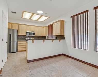 2194 Picture Rock Avenue - Photo Thumbnail 4