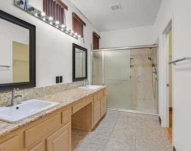 2194 Picture Rock Avenue - Photo Thumbnail 13