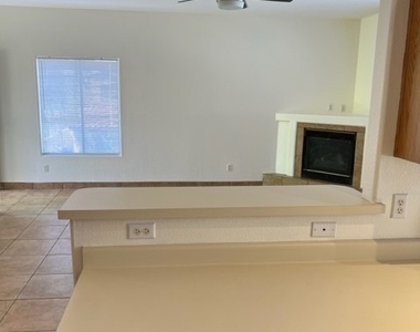 6813 Squaw Mountain Drive - Photo Thumbnail 5