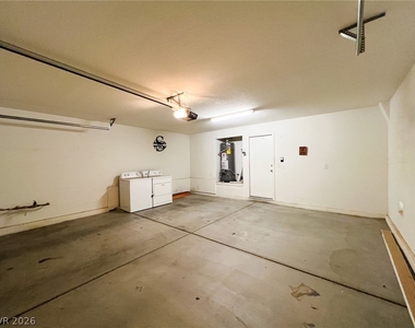 79 Kind Avenue - Photo Thumbnail 95
