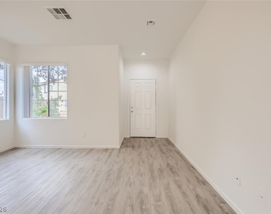 4045 Oliver Sagebrush Drive - Photo Thumbnail 1