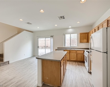 4045 Oliver Sagebrush Drive - Photo Thumbnail 9