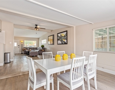 1028 Nassau Drive - Photo Thumbnail 17
