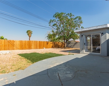 1028 Nassau Drive - Photo Thumbnail 34