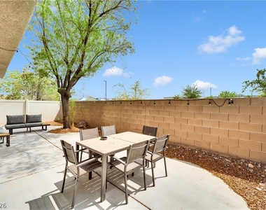 3163 Varenna Ridge Avenue - Photo Thumbnail 35