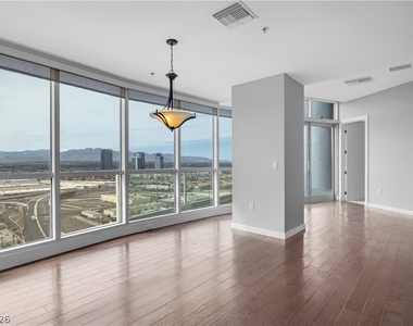4525 Dean Martin Drive - Photo Thumbnail 3