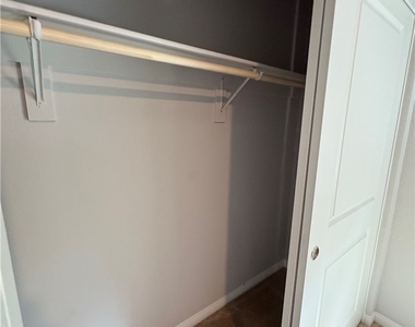 9898 Poplar Point Avenue - Photo Thumbnail 28