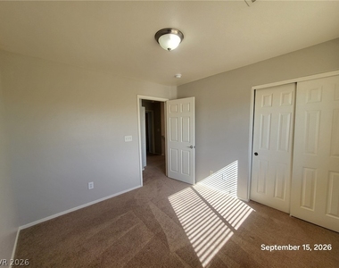 9482 Oro Bullion Street - Photo Thumbnail 9