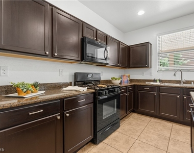 1049 Via Saint Andrea Place - Photo Thumbnail 6
