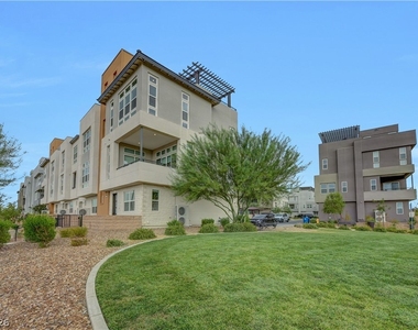 3348 Esker Ridge Avenue - Photo Thumbnail 6