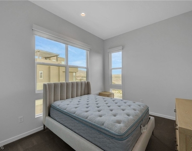 3348 Esker Ridge Avenue - Photo Thumbnail 44
