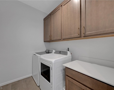 3348 Esker Ridge Avenue - Photo Thumbnail 51