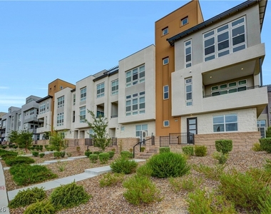 3348 Esker Ridge Avenue - Photo Thumbnail 3