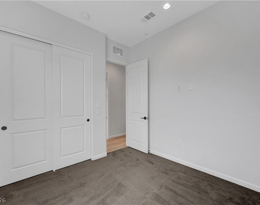 3348 Esker Ridge Avenue - Photo Thumbnail 49