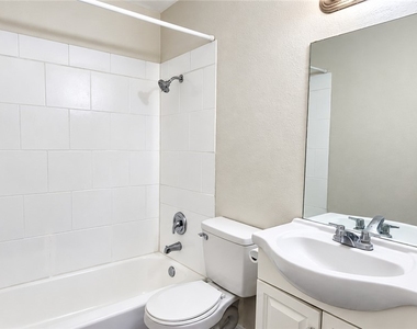 3390 Cambridge Street - Photo Thumbnail 9