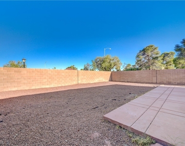 139 Bloomsbury Avenue - Photo Thumbnail 31