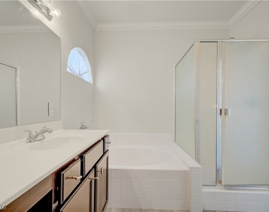139 Bloomsbury Avenue - Photo Thumbnail 19