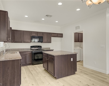 139 Bloomsbury Avenue - Photo Thumbnail 8