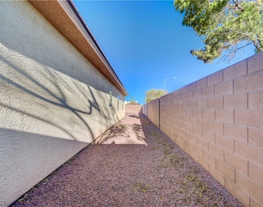 139 Bloomsbury Avenue - Photo Thumbnail 32