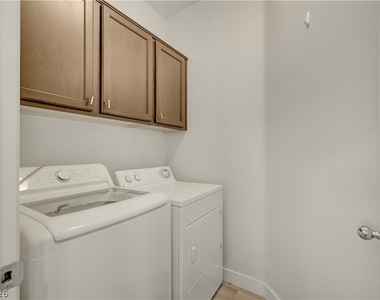 139 Bloomsbury Avenue - Photo Thumbnail 12