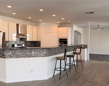 4952 Grey Mesa Street - Photo Thumbnail 15
