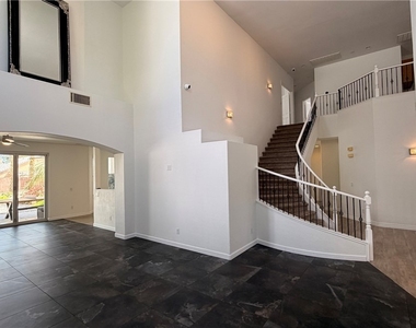 4952 Grey Mesa Street - Photo Thumbnail 20
