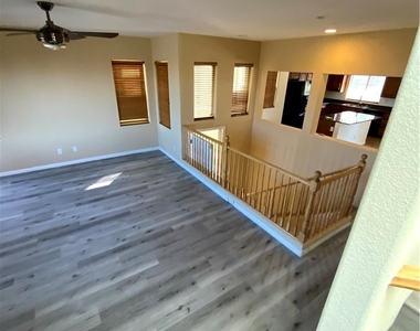 1182 Enzo Avenue - Photo Thumbnail 10