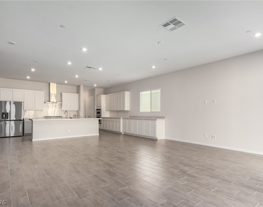 844 Purser Street - Photo Thumbnail 7