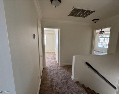 3918 Starfield Lane - Photo Thumbnail 15