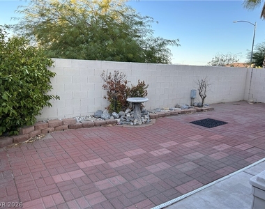 3918 Starfield Lane - Photo Thumbnail 1