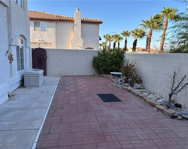 3918 Starfield Lane - Photo Thumbnail 2