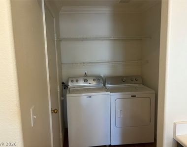 3918 Starfield Lane - Photo Thumbnail 9