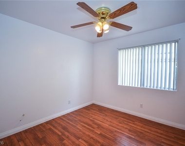 6762 Shelter Lane - Photo Thumbnail 19
