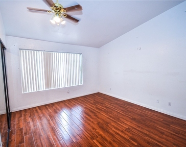 6762 Shelter Lane - Photo Thumbnail 13