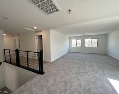 7129 Bold Rock Avenue - Photo Thumbnail 12
