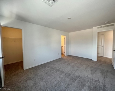 7129 Bold Rock Avenue - Photo Thumbnail 19