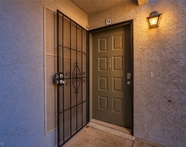 2961 Country Manor Lane - Photo Thumbnail 16