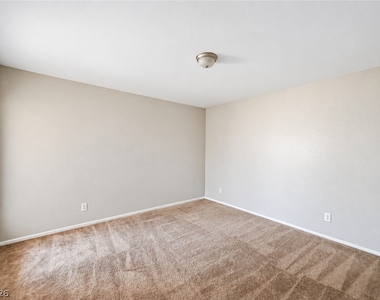 2961 Country Manor Lane - Photo Thumbnail 13