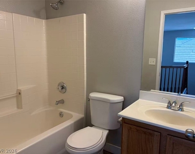 2262 Heavenly Lights Avenue - Photo Thumbnail 12