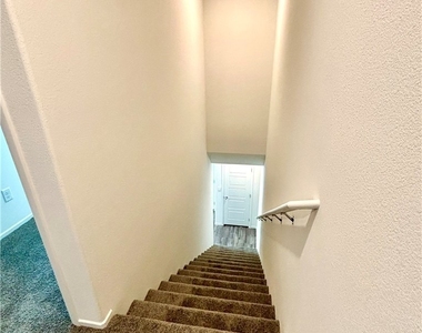 7373 Philip Cove Street - Photo Thumbnail 24