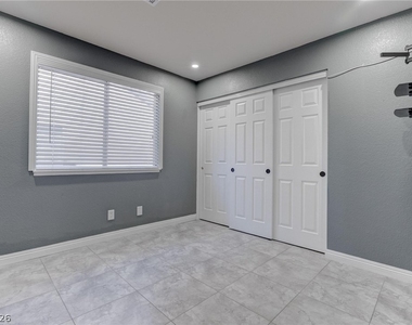 7817 Cape Vista Lane - Photo Thumbnail 30