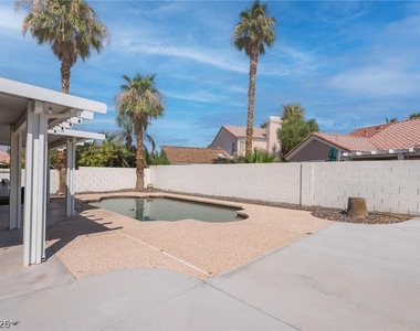 7817 Cape Vista Lane - Photo Thumbnail 42