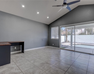 7817 Cape Vista Lane - Photo Thumbnail 22