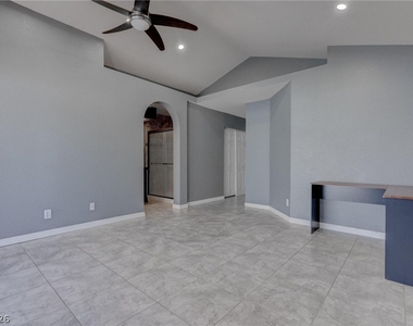 7817 Cape Vista Lane - Photo Thumbnail 24