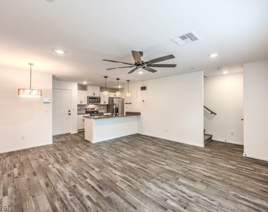 7377 Philip Cove Street - Photo Thumbnail 7