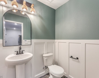 7377 Philip Cove Street - Photo Thumbnail 14
